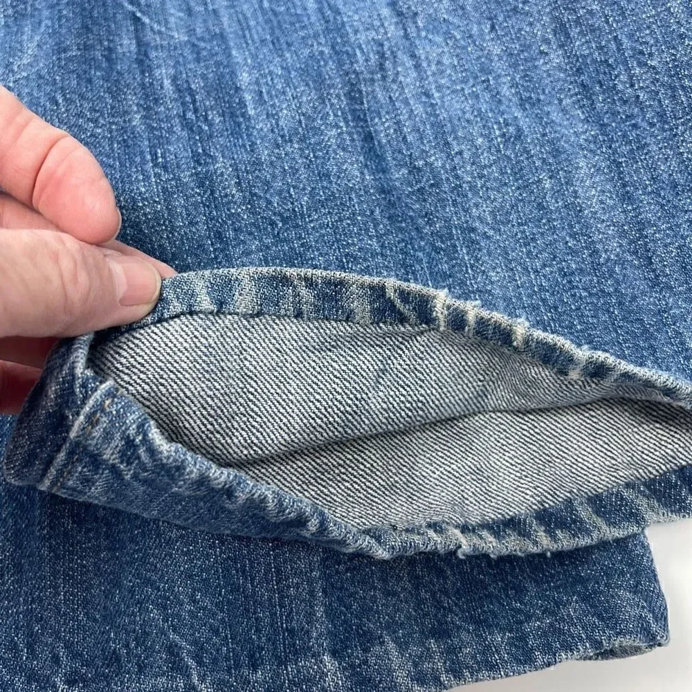 Levi’s Blue SilverTab Medium Wash 5 Pocket Styling Bootcut Jeans Size 36